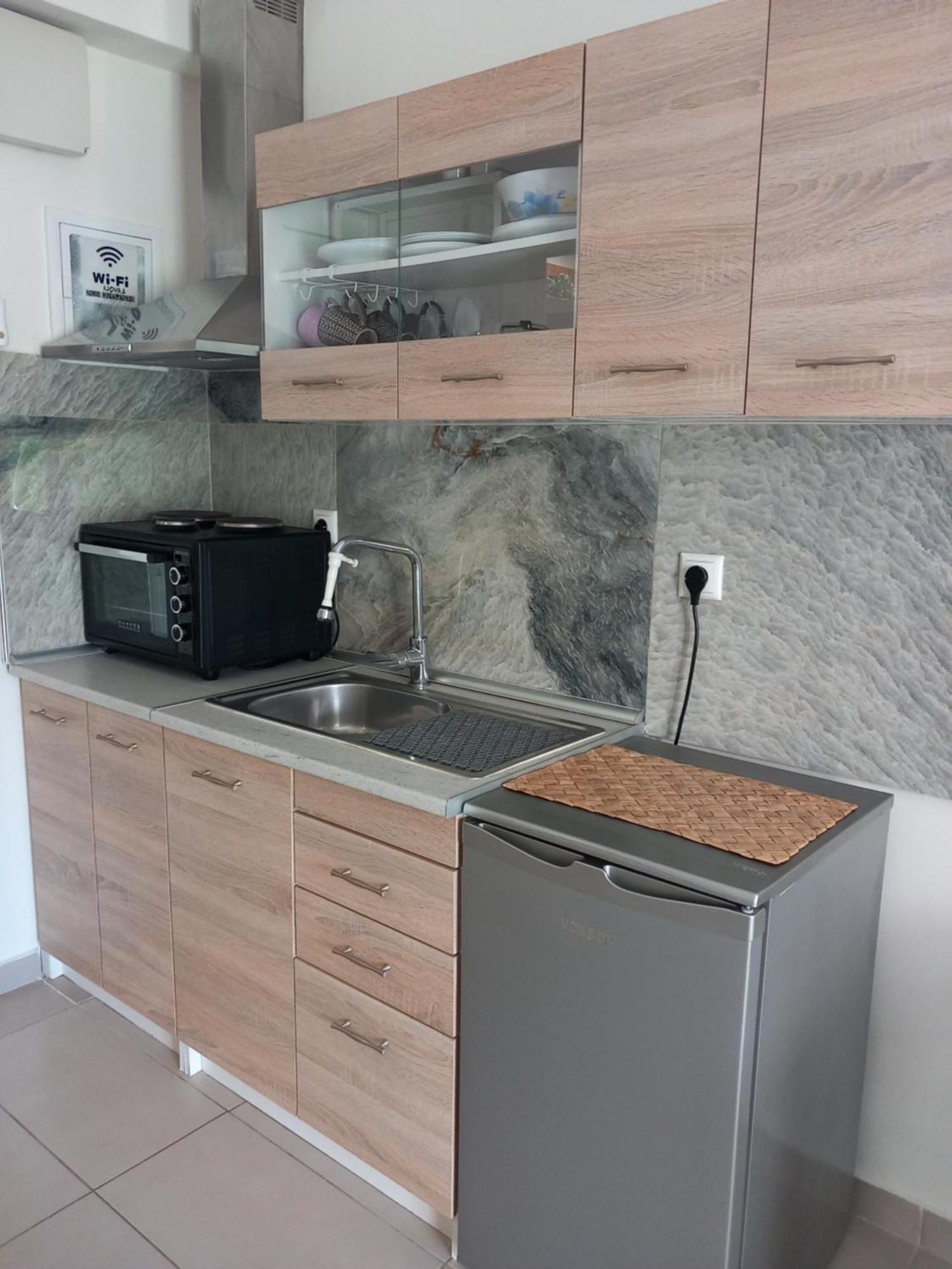 Hra Apartman Lutráki Kültér fotó